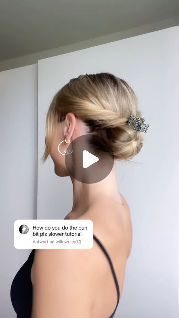 Short Hairstyles With Scrunchies, Short Hairstyle Bun, High Bun Short Hair, Short Bun Hairstyles, How To Do A Bun With Short Hair, Bun Hairstyles Short Hair, Short Hair Bun Styles, Hairbuns Hairstyles, Bun On Short Hair