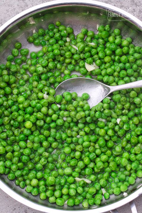 Best Peas Recipe, Pea Soup Recipes, How To Cook Peas, Creamed Peas And Potatoes, Green Peas Recipes, Creamy Peas, Creamed Peas, Pea Salad, Pea Recipes