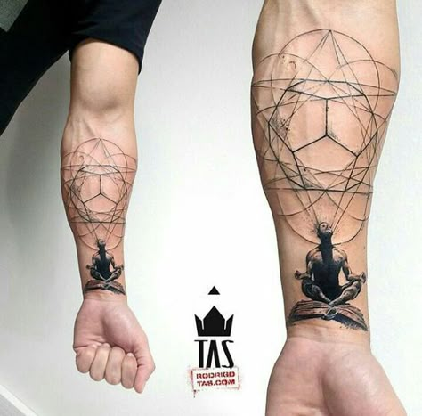 Balance Tattoo, Yoga Tattoos, Geometry Tattoo, Inspiration Tattoos, Geniale Tattoos, Spiritual Tattoos, Book Tattoo, Spine Tattoos, Papa Bear