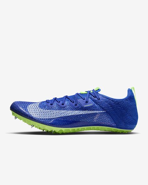 Athleisure Chic, Shoe Room, Track And Field Shoes, Track Shoes, Golf Shoe, Shoes Drawing, Track Field, Nike Flyknit, Trending Sneakers