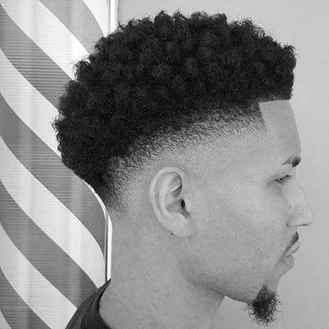 Taper Fade With Beard, Afro Fade Haircut, Taper Haircut, Taper Fade Curly Hair, Afro Hairstyles Men, Afro Fade, Drop Fade Haircut, Black Hair Cuts, Curly Hair Fade