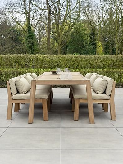 Outdoor Tiles by Douglas & Jones - Floors - Outdoor - Studio Piet Boon Outdoor Modern Dining Table, Outdoor Dining Setting, Outdoor Settings Furniture, Outdoor Dining Furniture Ideas, Outside Dining Table, Outdoor Wood Dining Table, Exterior Table, Outdoor Dinning Table, Modern Outdoor Dining Sets