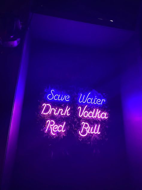 Red Bull And Alcohol, Red Bull And Vodka, Red Bull Photography Drink, Vodka Redbull, Red Bull Energy Drink, Vodka Red, Save Water Drink, Vodka Drinks, Save Water