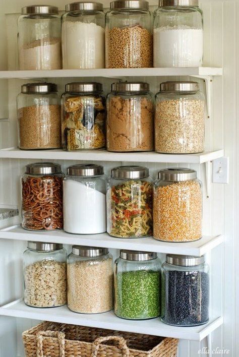 10 Inspiring Kitchens Organized with Glass Jars — Organizing Inspiration | The Kitchn Desain Pantry Dapur, Spring Cleaning Kitchen, Trendy Farmhouse, Organized Pantry, Desain Pantry, Decor Ikea, Country Diy, Diy Kitchen Storage, Organization Inspiration