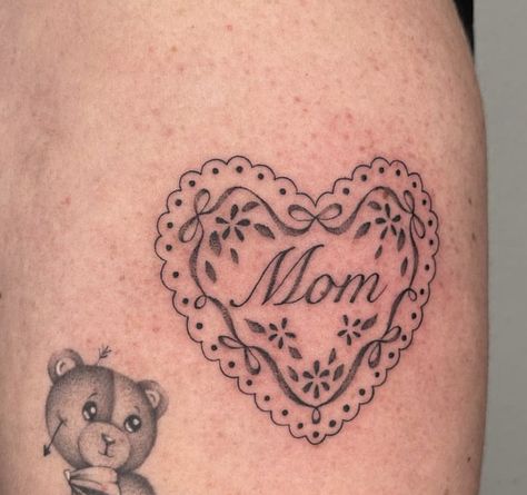 Hearts On Hand Tattoo, Mom Flash Tattoo, Mother Inspired Tattoos, Doily Heart Tattoo, Vintage Mom Tattoo, Tiny Seal Tattoo, Heart Doily Tattoo, Mom Heart Tattoo Designs, I Heart Mom Tattoo