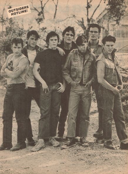 Tommy Howell, Thomas Howell, The Outsiders Cast, 80s Actors, The Outsiders Greasers, The Outsiders 1983, Emilio Estevez, Rob Lowe, Matt Dillon