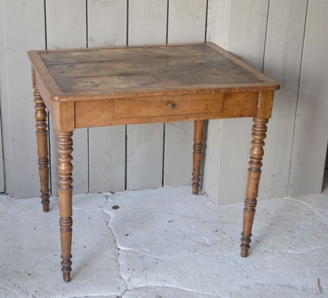 French Writing Desk, Small Writing Desk, French Writing, Antique French Furniture, Writing Table, Antique Table, French Furniture, Home Office Design, Writing Desk