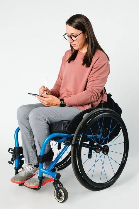 Woman in a wheelchair using a digital tablet | free image by rawpixel.com / McKinsey Jedi Poses, Farm Mural, Person Png, How To Draw Things, Wheelchair Fashion, Wheelchair Women, Spinal Injury, People Png, Reference Pose