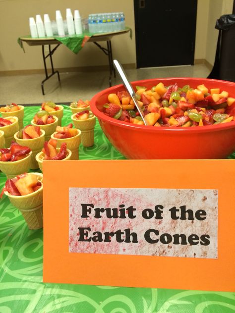 Snacks at VBS Clinic in Georgia. What A Mess Vbs Snacks, Jungle Journey Vbs Snacks, Twist And Turns Vbs 2023 Snacks, Vacation Bible School Snacks, Bible School Snacks, Vbs Jungle, Vbs Snacks, Vacation Bible School Craft, Theme Snack