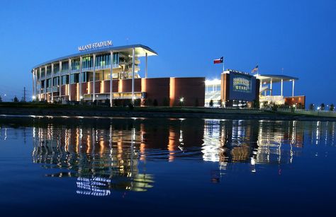 New Baylor McLane Stadium Mclane Stadium, Sketchbook Architecture, Architecture Materials, Texas Sports, Project Red, Architecture Sketchbook, University Admissions, Old Architecture, Best Architecture