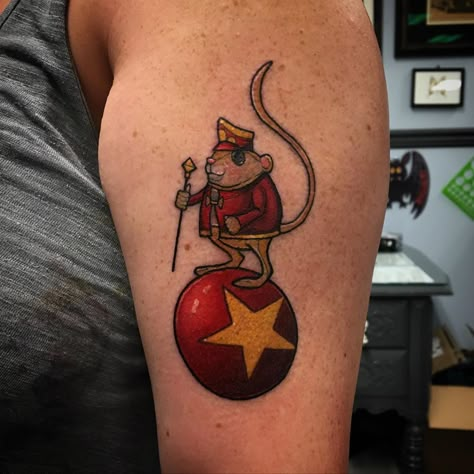 Nebraska Tattoo, Simbols Tattoo, Tattoo Machine Design, Circus Tattoo, Mouse Tattoo, Coraline Tattoo, Button Tattoo, Rat Tattoo, Tattoo Ink Sets