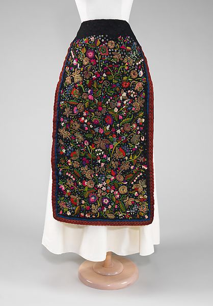 Hungarian Embroidery, Folk Embroidery, Costume Collection, Costume Institute, Folk Costume, Historical Clothing, Chain Stitch, Historical Fashion, Metropolitan Museum