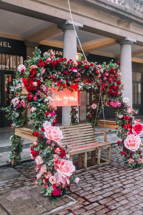 Valentines Day Installation, Valentines Installation, Valentines Florals, Rose Installation, Floral Wall Installation, London Flowers, Lauren Baker, Valentines Day Flowers, Flowers London