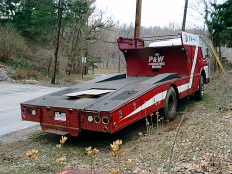 Dirt Late Model Racing, Truck Ramps, Coe Trucks, Car Transporter, Late Model Racing, Car Hauler, Nascar Cars, Old Lorries, Science Crafts