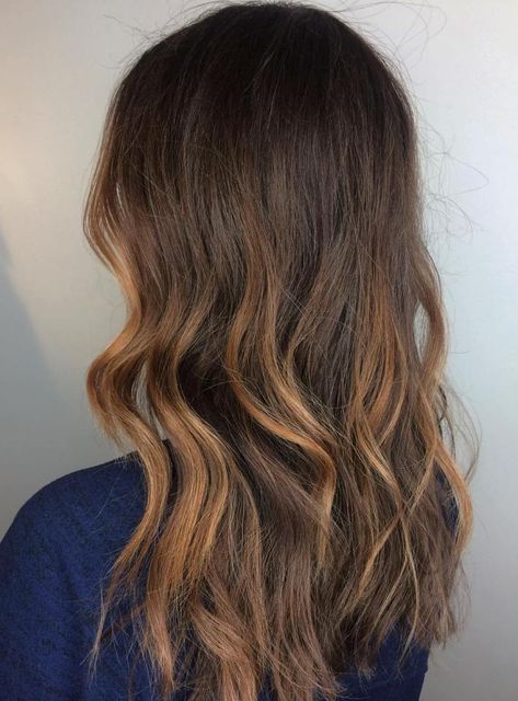 Partial Caramel Balayage For Brown Hair Caramel Partial Balayage, Medium Balayage, Tiger Eye Hair, Partial Balayage, Hairstyles Balayage, Balayage Hairstyles, Balayage Blond, Brown Hair Shades, Blonde Balayage Highlights