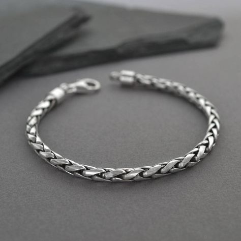 Silver Bracelets For Men Unique, Silver Bracelets For Men, Male Bracelets, Cool Mens Bracelets, Silver Rope Bracelet, Mens Chain Bracelet, Mens Silver Jewelry, Bracelets Silver, Silver Bracelets For Women