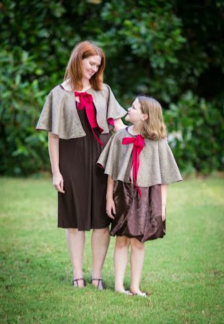 Free Cape Pattern and Tutorial from The Cottage Mama. Learn to sew a versatile cape perfect for girls, boys and adults. www.thecottagemama.com Free Cape Pattern, Diy Capelet, Capelet Pattern Sewing, Cape Pattern Free, Caplet Pattern, Toddler Cape, Diy Costumes Kids Boys, Capelet Pattern, Cape Pattern Sewing