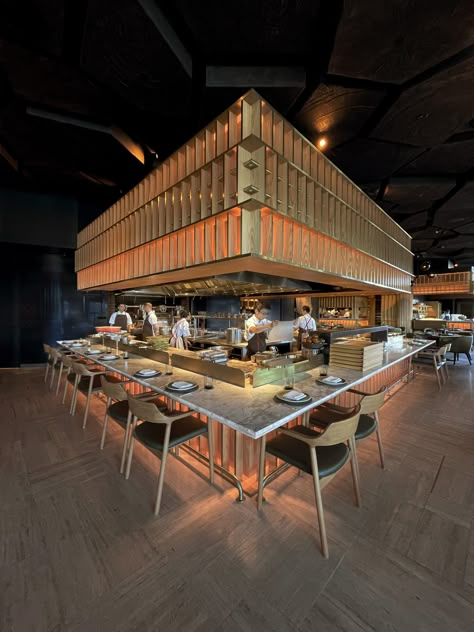 Best Restaurant Design, Anson Smart, Sushi Bar Design, Restaurant Table Design, Korean Barbeque, Barra Bar, Japanese Restaurant Interior, Japanese Bbq, Resturant Design