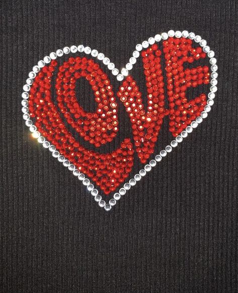 Bedazzle Shirt Diy, Harry Styles Bedazzled Shirt, Bedazzling Ideas Clothes, Bedazzle Shirt Ideas, Rhinestones Clothes, Bedazzled Shirts Diy Rhinestones, Star Shirt Y2k Diy, Rhinestone Shirts Y2k, Bedazzled Y2k Top