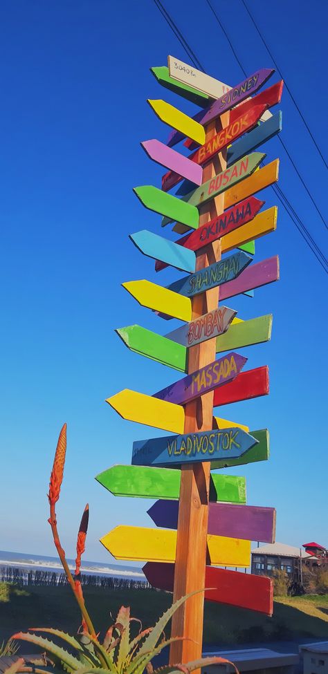 Villa Gesell Villa Gesell, Summer Vibes, Wind Sock, Villa, Outdoor Decor, Home Decor, Home Décor