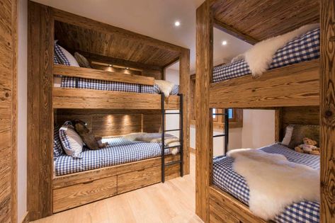 Chalet La Vigne, Verbier • Leo Trippi Ski Chalet Decor, Ski Chalet Interior, Chalet Modern, Chalet Bedroom, Ski House Decor, Bunk Bed Rooms, Ski Lodge Decor, Chalet Chic, Modern Bunk Beds