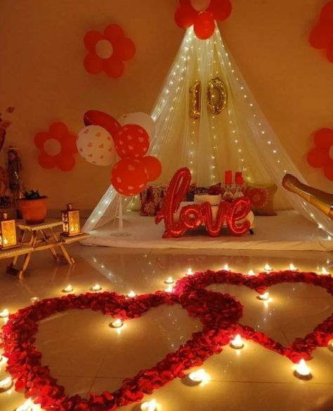 Anniversary Bedroom Surprise, Wedding Anniversary Room Decoration, Marriage Night Room Decoration, Room Decor Anniversary Surprise, Bedroom Anniversary Decoration, Wedding Anniversary Room Decor Ideas, Anniversary Celebration Ideas Decoration, Hubby Birthday Decoration Ideas, Decoration Ideas For Anniversary At Home