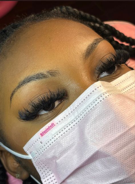 Book babes!! 12mm-16mm (20mm spikes) Mega Volume Lash Extensions Spikes, Mega Volume Lash Extensions With Spikes, 12-16 Mm Lashes, Spike Lashes Extensions, Volume With Spikes Lash Extensions, Natural Lashes With Spikes, Volume Spikes Lash Extensions, Spikey Lash Set, Cat Eye Lashes Black Women