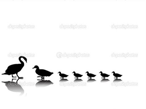 Family tattoo, I love ducks! Family Tattoo Idea, Ducks Cute, Lisa Tattoo, Duck Family, Cute Tats, Family Tattoo, Matching Tattoo, Family Tattoos, Ink Ideas