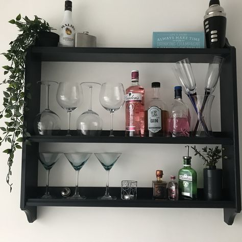 Cocktail Shelf, Ikea Stenstorp, Gin Bar, Gin Cocktail, Plate Rack, Plate Racks, Gin Cocktails, Bar Ideas, Cocktail Bar