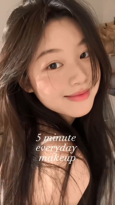 Simple Everyday Makeup Tutorial Simple 5 Minute Makeup, No Look Makeup, Effortlessly Pretty Makeup, Korean No Makeup Look Natural, Simple Cute Makeup Tutorial, 5 Minutes Makeup Routine, Korean Makeup Steps, Korean Make Up Steps, Natural Simple Makeup Tutorial