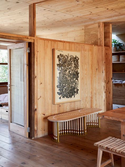 This Sustainable South Africa Home Is Made Out of Wood and Hemp Cozy Cabin House, Australian Bungalow, Farmhouse 2023, Hippy House, Built In Sofa, Minimal Life, Sustainable Building Materials, Mountain Cottage, Sea House