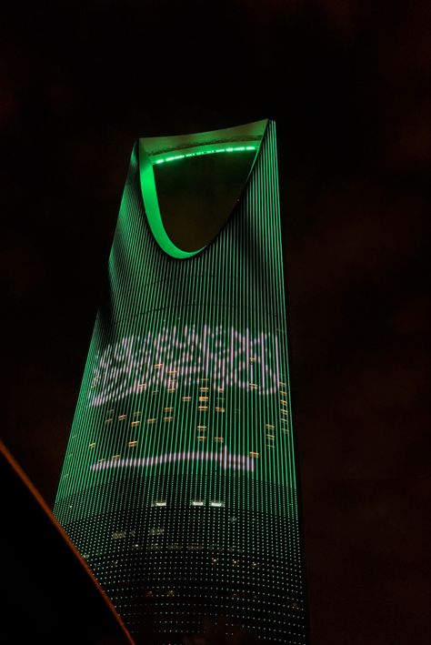 Saudi National Day Aesthetic, Suadi Arabi Aesthetic, Ksa Saudi Arabia National Day, Riyadh Saudi Arabia Aesthetic, Saudi Wallpaper, Saudi Arabia Aesthetic, Saudi Vibes, Saudi Arabia National Day, Saudi Flag