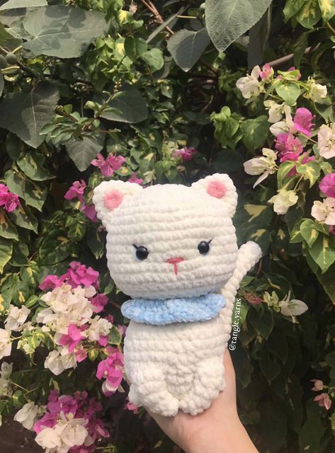 Fluffy Cat Amigurumi, Cute Crochet Plushies Cat, Crochet White Plushie, Cat Crochet Plushie, White Cat Crochet, Cute Cat Crochet, Crochet Cat Plush, Barang Aesthetic, Plushies Diy