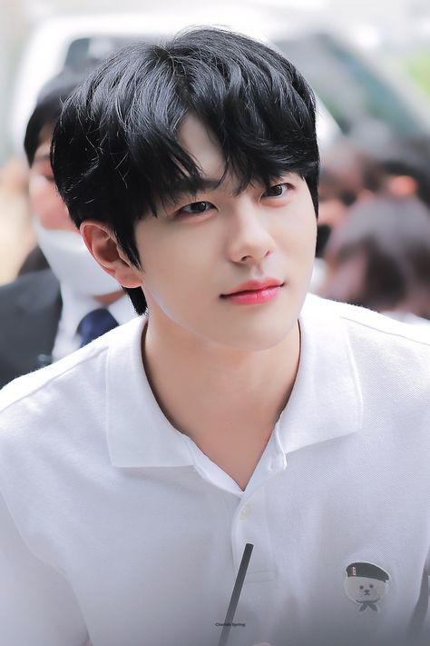 Choi Bomin, Lee Do-hyun, Woollim Entertainment, Boy Idols, Formda Kal, Actors Images, Korean Star, Anime Baby