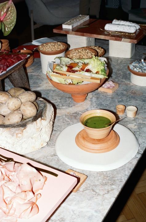 Laila Cooks, Table Still Life, Laila Gohar, Steak Potatoes, Picnic Dinner, Yabu Pushelberg, Donald Judd, Dinner Event, Food Stations