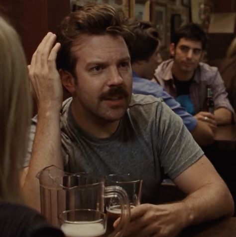 Jason Sudeikis as Box in Going the Distance (2010) Jason Seduikis, Jason Sudeikis Ted Lasso, Colin Jost, Jason Bateman, Jason Sudeikis, Ted Lasso, Aaron Taylor, Aaron Taylor Johnson, Cute People