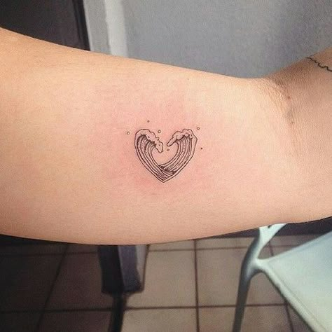 tattoo image wave heart water beach sea Wave Heart Tattoo, Wave Tattoos, Tattoos Inspo, Taurus Tattoos, Bff Tattoos, Beach Tattoo, Cute Little Tattoos, Waves Tattoo, Little Tattoos