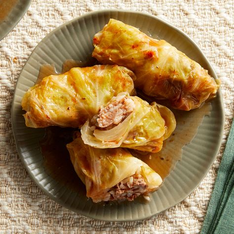 Lebanese Stuffed Cabbage Rolls with Beef Stuffed Cabbage Rolls, Ground Beef Recipe, Stuffed Cabbage, Ground Lamb, Dairy Free Eggs, Beef Recipe, Lebanese Recipes, Cabbage Rolls, Meat Pie