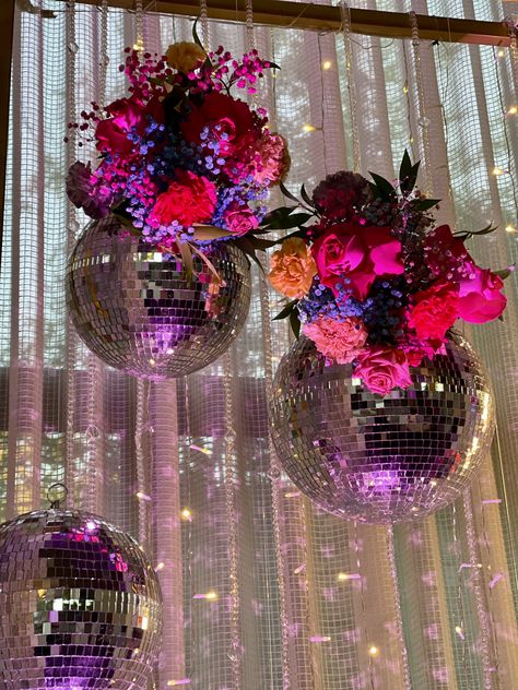 Flowers Disco Ball, Jewel Tone Birthday Party Decor, Maximalist Birthday Party, Disco Party Table Setting, Summer Disco Party, Disco Ball Bouquet, Disco Ball Vase Centerpiece, Disco Ball With Flowers, Disco Ball Flower Arrangements