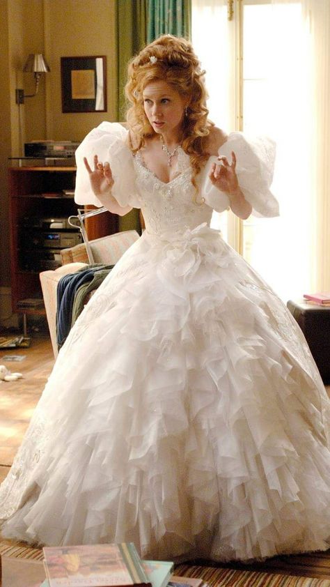 Enchanted Dress Giselle, Enchanted Movie Outfits, Giselle Enchanted Wedding Dress, Enchanted Movie Dress, Enchanted Movie Aesthetic, Enchanted Giselle Dress, Giselle Wedding Dress, Enchanted Costume, Giselle Costume