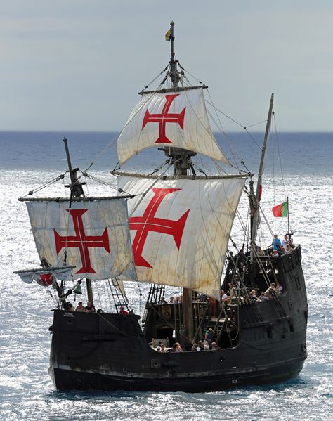 Explorers May Have Found Wreck of Christopher Columbus’ Flagship “Santa Maria” Funchal Portugal, Tattered Ship Sails, Ship Sailing Through Rough Seas, Americas Cup Sailing, Santa Maria Ship, Age Of Sail Ships, Navi A Vela, Christopher Columbus, Old Sailing Ships