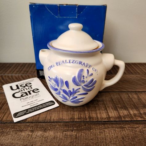 New Condition Questions, Please Ask! Feel Free To Make Offers! Pfaltzgraff Yorktowne, Vintage Color, Coffee And Tea Accessories, Tea Accessories, Shop House, Coffee Tea, Blue White, Tea Pots, Conditioner