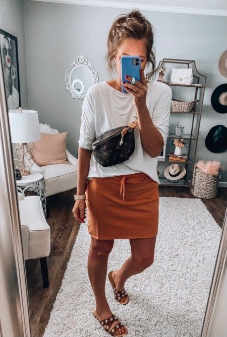 Summer Outdoor Outfits Women, Skorts Skirts For Women, Teacher Outfit Ideas, Beverly Ennis Hoyle, Outfit Ideas For Summer, Skort Outfit, Summer Outfits Women Over 40, Trip Outfits, Teacher Outfit