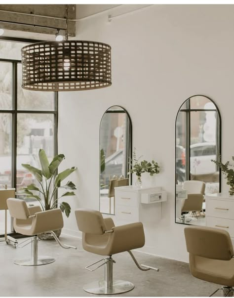 Beauty Salon Decoration Ideas, Minimalistic Salon Interior, Costal Hair Salon, Minimal Salon Decor, Coastal Hair Salon, Beachy Salon, Beige Hair Salon, Hair Salon Wallpaper, Studio Salon Ideas