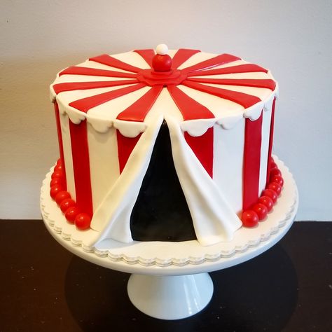 Circus tent cake Tent Cake, Carnival Birthday Cakes, Circus Birthday Cake, Circus Theme Cakes, Circus Cakes, Giant Cupcake Cakes, Carnival Cakes, Circus Cake, Large Cupcake