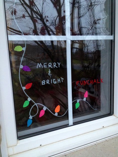 Use #FunChalk #ChalkMarkers to decorate your #windows this Holiday. www.goldstarselections.com #lights #Christmas #gifts Chalk Marker Christmas Mirror, Window Marker Christmas, Painted Christmas Lights, Chalk Pen Window Art Christmas Easy, Window Marker Art Christmas, Christmas Mirror Painting, Drawing On Windows Christmas, Window Chalk Christmas, Posca Ideas