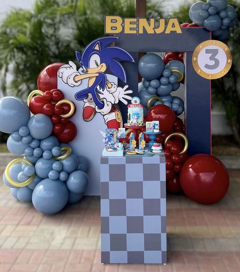 Sonic 3 Birthday Party, Sonic Birthday Decor, Sonic Balloon Garland, Sonic Backdrop Ideas, Sonic Birthday Party Decorations, Sonic Party Ideas Decoration, Sonic Party Decorations, Sonic Birthday Party Ideas, Sonic Birthday Party