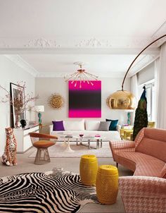 El piso perfecto decorado por Living Pink (y van dos) · A perfect apartment by Living Pink (another one) Deco 2023, Estilo Kitsch, White Sofa Living Room, Perfect Apartment, Ikea Interior, House Shelves, Eclectic Interior Design, Art Studio At Home, Home Decor Online