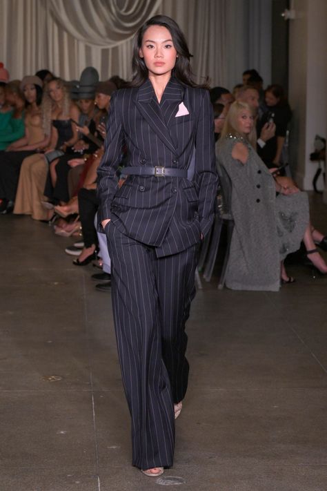 Sergio Hudson Spring 2025 Ready-to-Wear Collection at New York Fashion Week Sergio Hudson, Spring 2025, Show Collection, Royal Outfits, Fashion Week Runway, September 2024, Fashion Show Collection, Dark Fashion, 70s Fashion