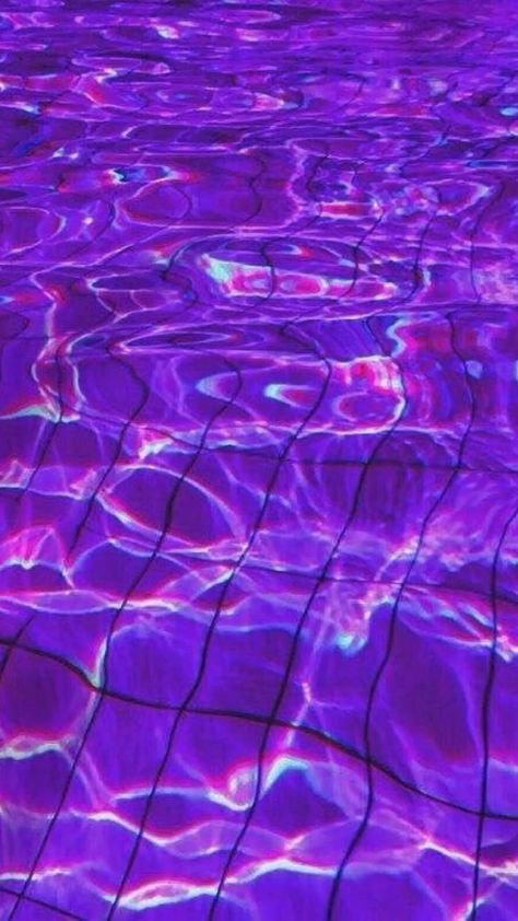 Foto Muro Collage, Violet Aesthetic, Dark Purple Aesthetic, Purple Wallpaper Iphone, Wallpaper Tumblr, Wallpaper Laptop, Neon Aesthetic, Purple Walls, Picture Collage Wall